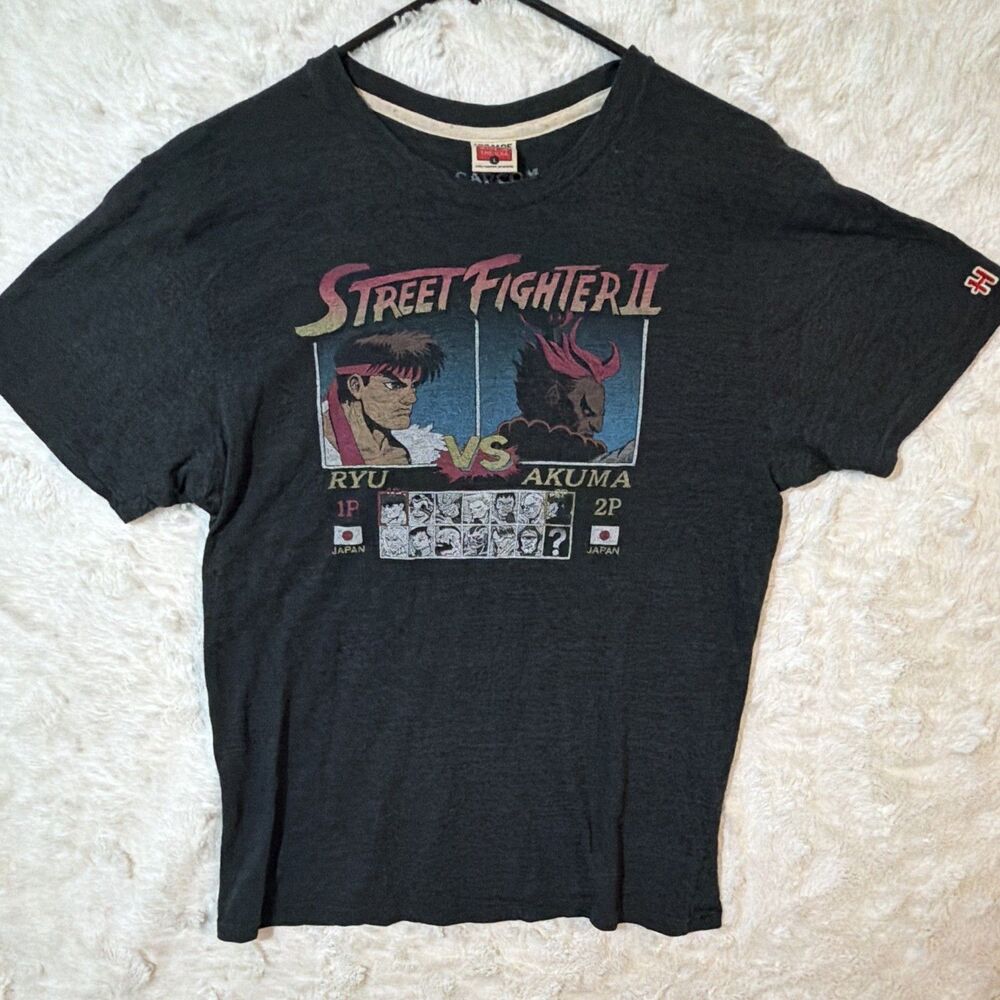 Homage Street Fighter II Ryu vs Akuma Graphic T-Shirt Men’s Large Black